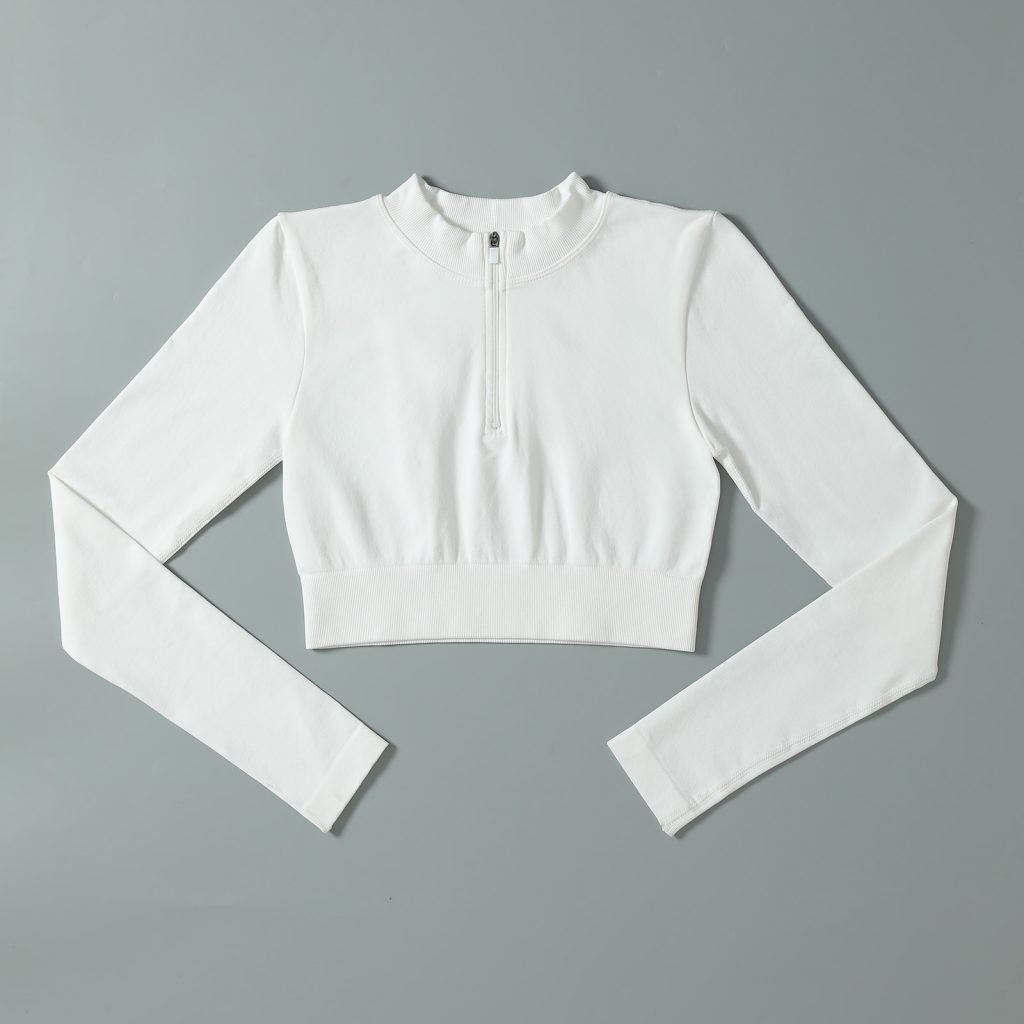 yoga top 2